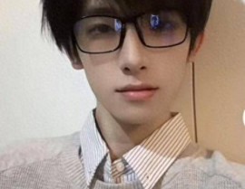 35万男网红塌房！约20多位女粉丝聊天记录曝光本人表示要退网2025年5月29日